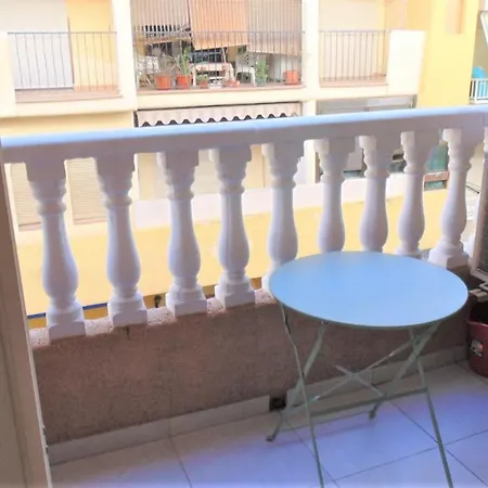 Apartment Habaneras A 150m Del Mar